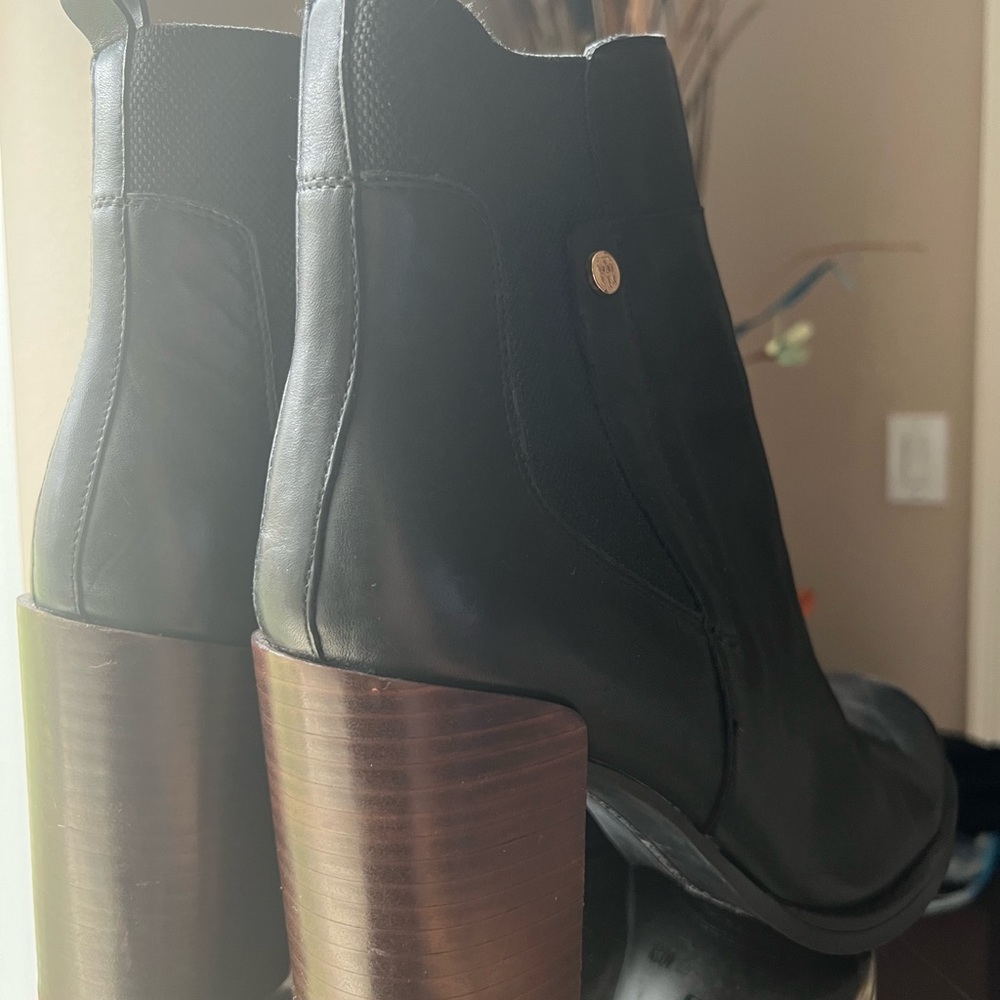 Tommy Hilfiger Boots